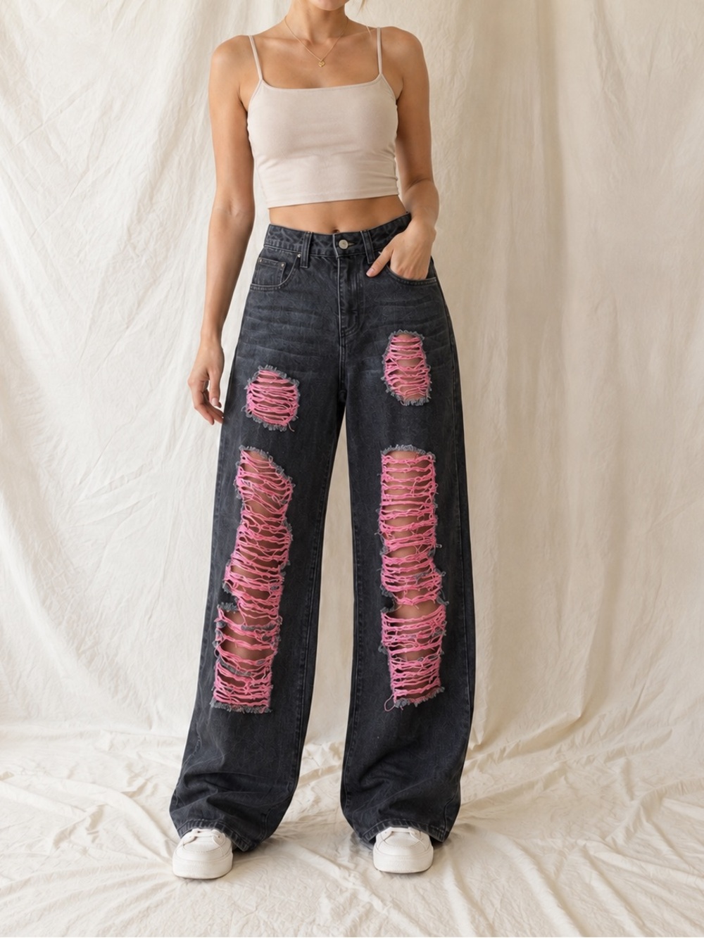 Vintage Y2K Hot Topic Pink Distressed Baggy Jeans Small